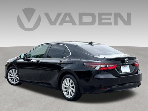 Used 2024 Toyota Camry LE FWD image 34