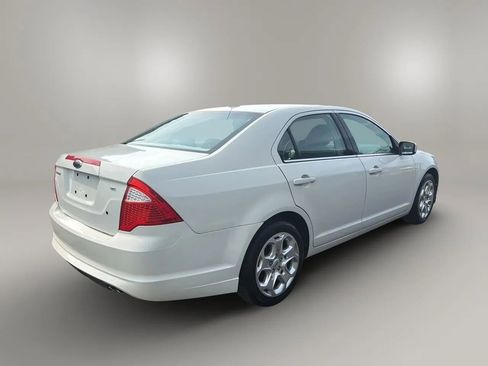 Used 2010 Ford Fusion SE FWD image 5