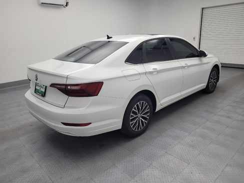 Used 2021 Volkswagen Jetta SE FWD image 10