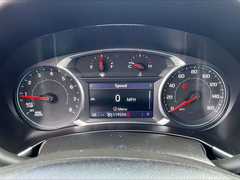 Used 2020 Chevrolet Equinox LT image 19