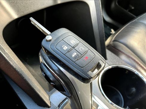 Used 2015 GMC Terrain SLT w/ Open Road Package FWD image 38