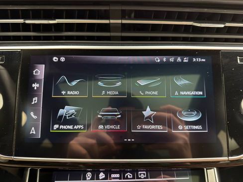 Used 2022 Audi Q7 3.0T Premium Plus image 13