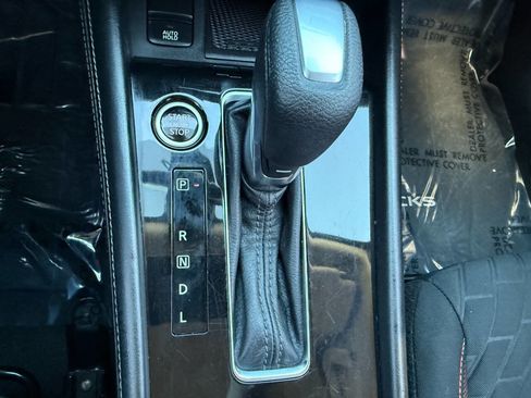 Used 2022 Nissan Kicks SR w/ Interior Electronics Package image 38