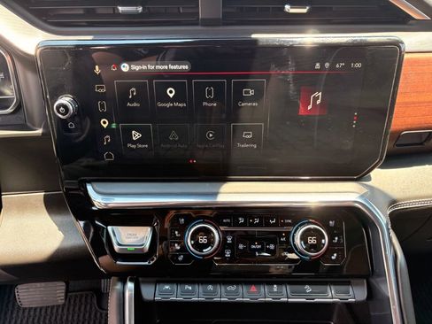 Used 2025 GMC Sierra 1500 Denali Ultimate AWD/4WD image 18