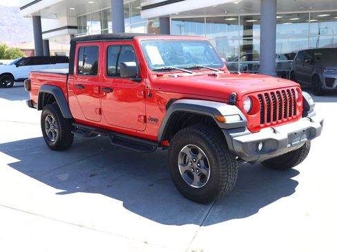 Used 2020 Jeep Gladiator Sport w/ Quick Order Package 24S AWD/4WD image 8