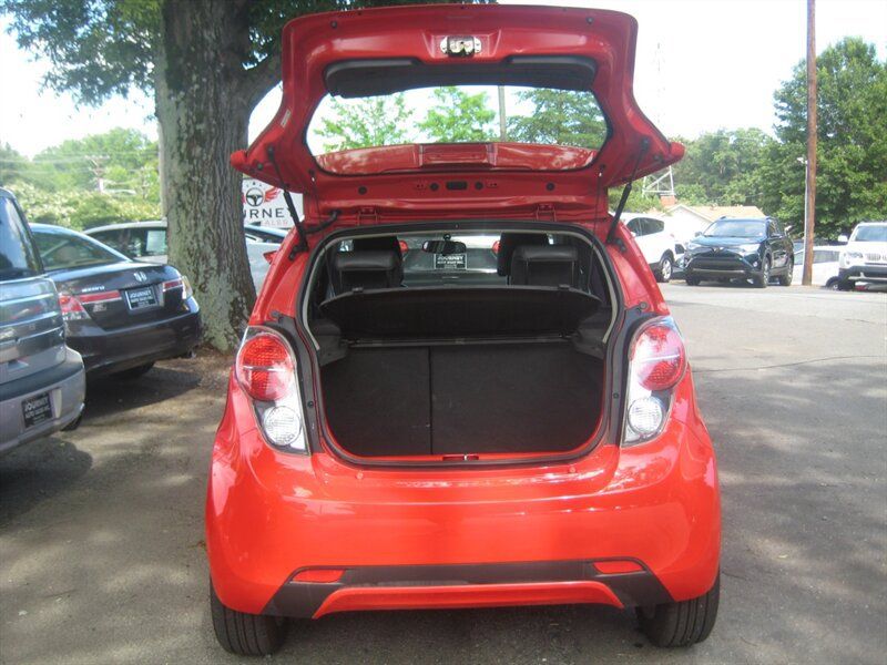 Used 2014 Chevrolet Spark LT FWD image 18