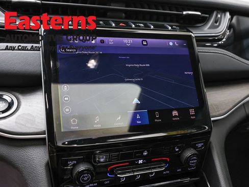 Used 2024 Jeep Grand Cherokee Limited 4xe AWD/4WD image 19