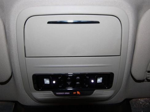 Used 2025 Lincoln Corsair Grand Touring w/ Towing Package image 19