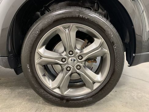 Used 2017 Dodge Journey Crossroad w/ Popular Equipment Group FWD image 22