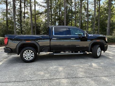 Used 2021 GMC Sierra 2500 Denali w/ Denali Ultimate Package AWD/4WD image 4