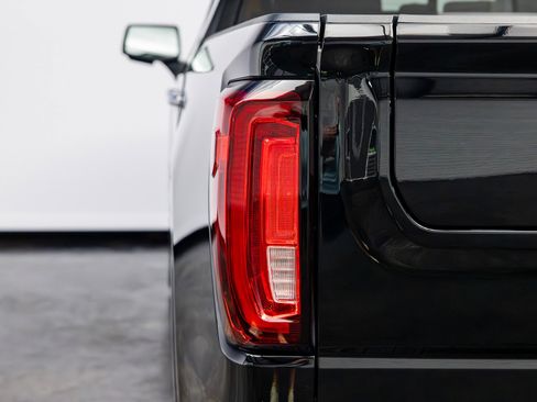 Used 2024 GMC Sierra 1500 Denali w/ Denali Reserve Package image 20