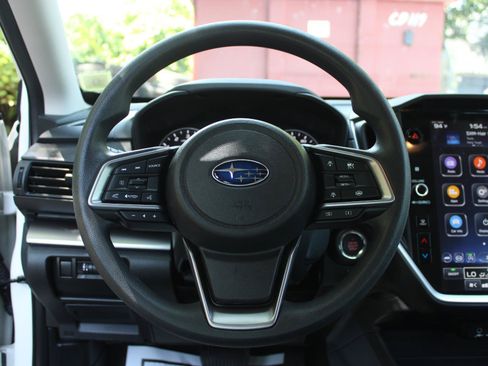 Certified 2025 Subaru Impreza 2.0i Sport AWD/4WD image 9