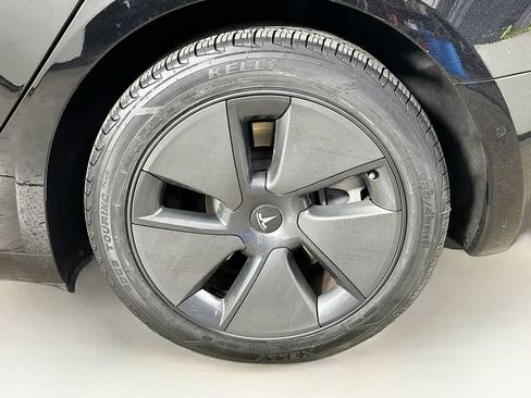 Used 2021 Tesla Model 3 Standard Range Plus RWD image 7