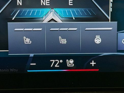 Used 2026 BMW X5 sDrive40i w/ Executive Package image 21