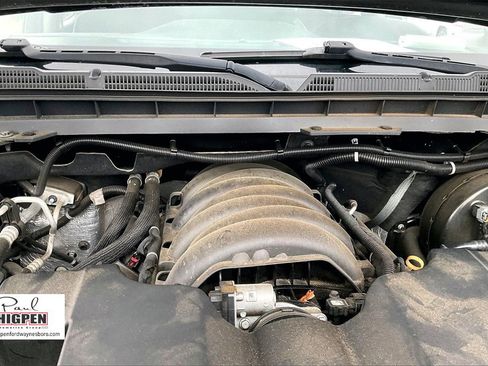 Used 2018 Chevrolet Silverado 1500 LTZ Z71 w/ Midnight Edition image 34