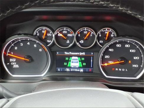 Used 2021 Chevrolet Silverado 1500 RST image 13