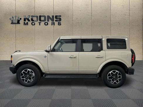 New 2025 Ford Bronco Outer Banks image 4