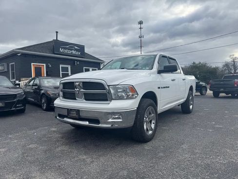 Used 2012 RAM 1500 Big Horn w/ Remote Start & Security Group AWD/4WD image 1