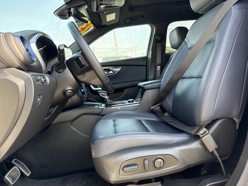 Used 2023 Chevrolet Blazer RS w/ Driver Confidence II Package image 16