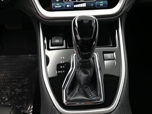 Used 2025 Subaru Outback Onyx Edition XT image 24