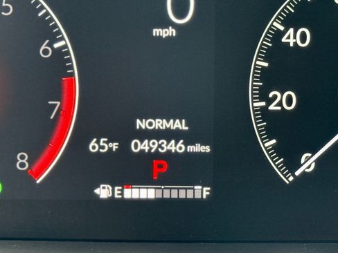 Used 2023 Honda Pilot Touring image 21