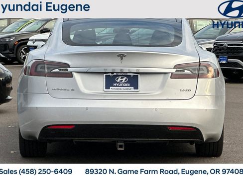 Used 2018 Tesla Model S 100D image 4