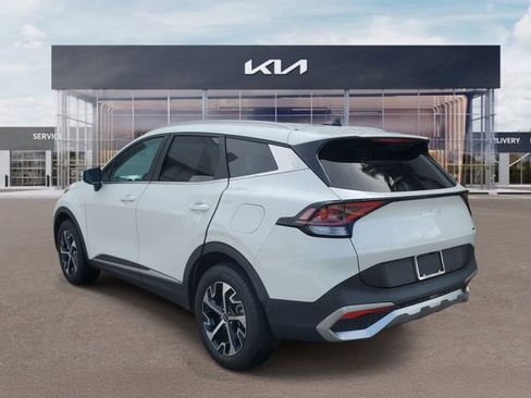 Certified 2023 Kia Sportage EX AWD/4WD image 4