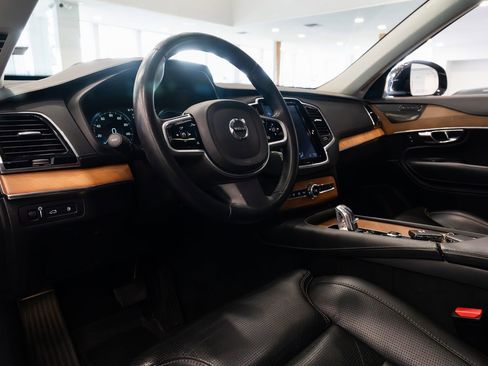 Used 2019 Volvo XC90 T8 Inscription w/ Advanced Package image 7