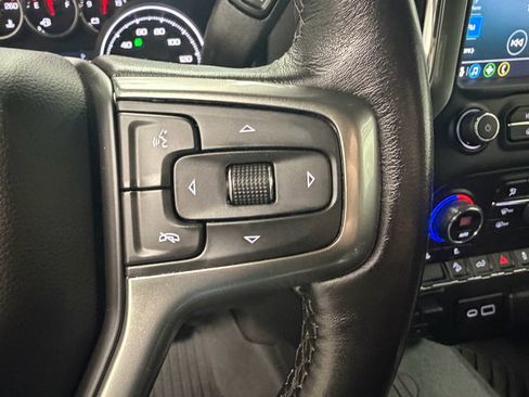 Used 2022 Chevrolet Silverado 2500 LT w/ Convenience Package image 37