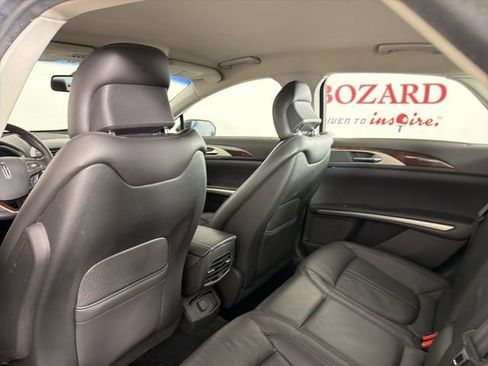 Used 2013 Lincoln MKZ image 14