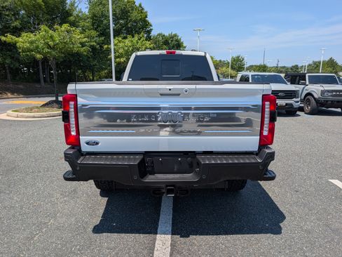 Certified 2025 Ford F350 King Ranch AWD/4WD image 4