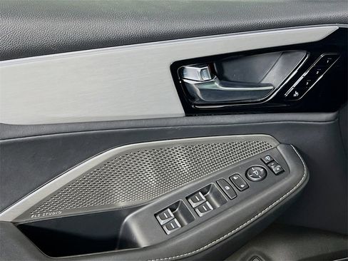 Used 2023 Acura MDX FWD w/ Technology Package image 20