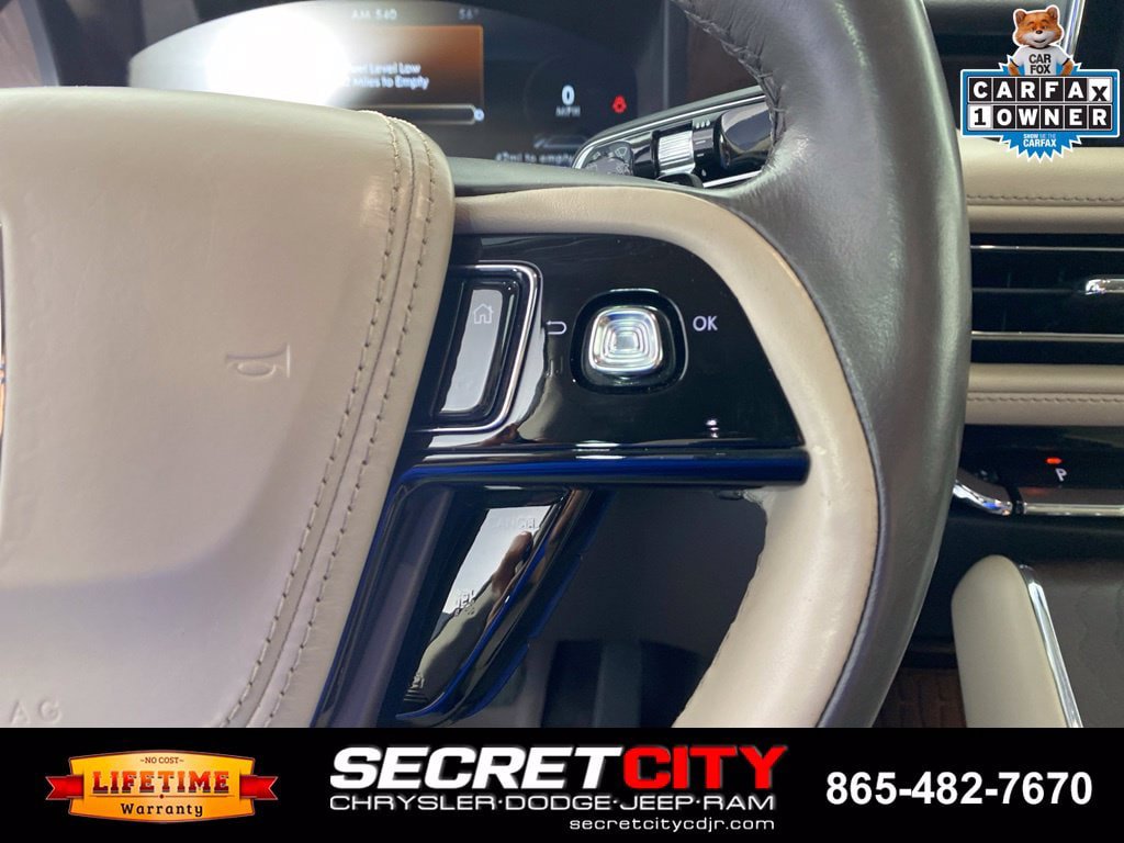 Used 2023 Lincoln Aviator Reserve w/ Jet Package AWD/4WD image 15