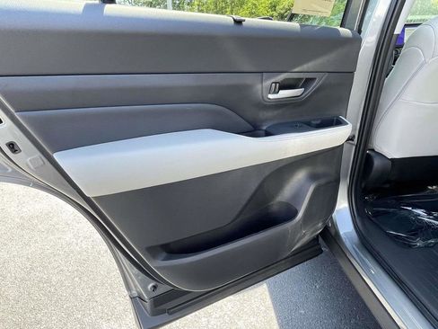 New 2026 Toyota Grand Highlander FWD image 25