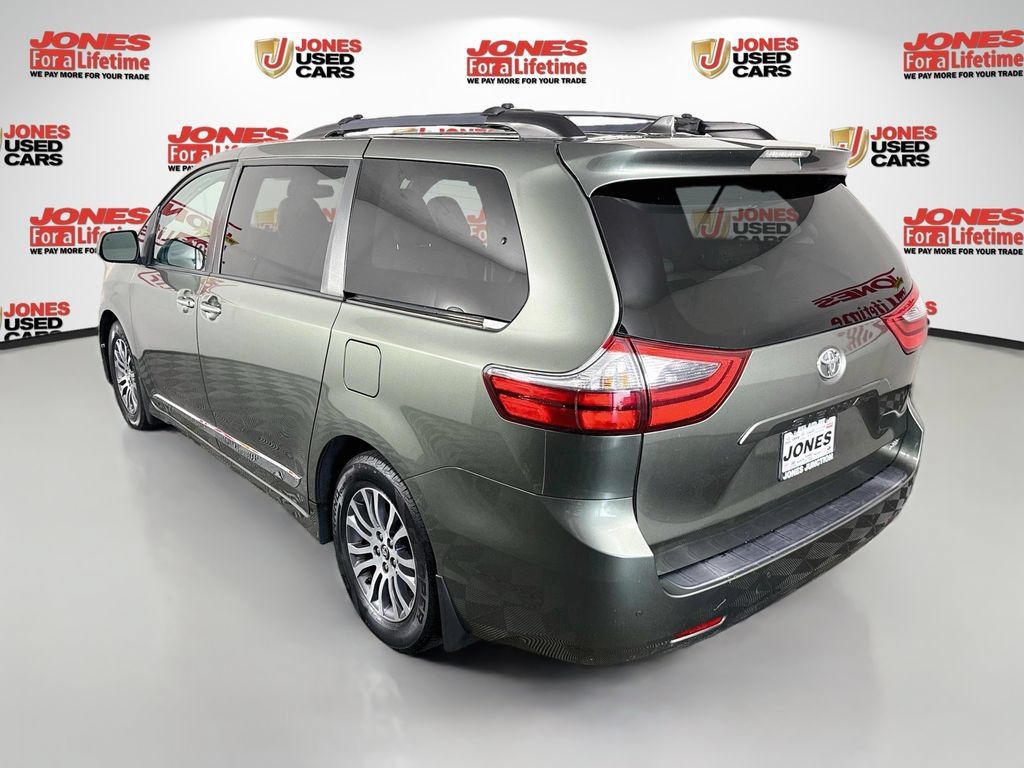 Certified 2020 Toyota Sienna XLE w/ XLE Navigation Package FWD image 2
