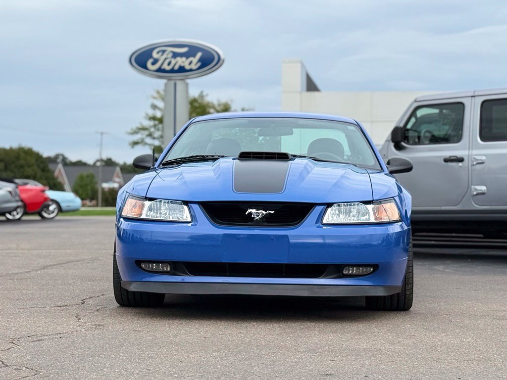 Used 2003 Ford Mustang Mach 1 RWD image 28