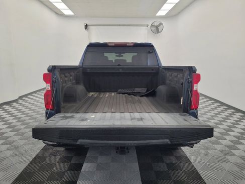 Used 2020 Chevrolet Silverado 1500 Custom w/ Custom Value Package image 29