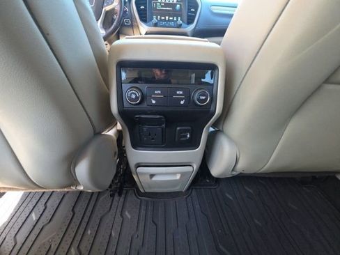 Used 2019 GMC Acadia Denali w/ Technology Package image 25