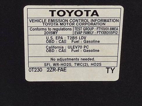 Used 2015 Toyota Corolla LE FWD image 24