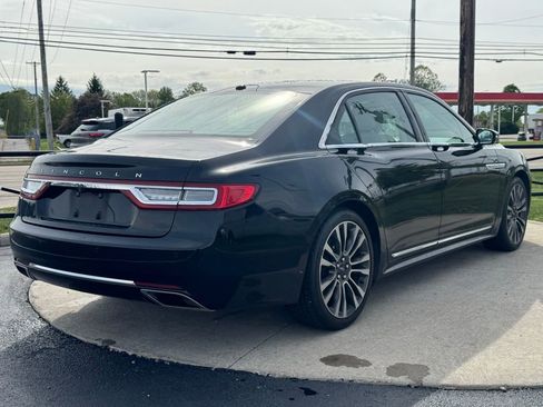 Used 2017 Lincoln Continental Select w/ Climate Package FWD image 7