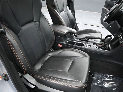 Used 2019 Subaru Crosstrek 2.0i Limited w/ Moonroof Package w/Navigation image 28