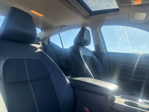 Certified 2021 Nissan Altima 2.5 SR w/ SR Premium Package image 21