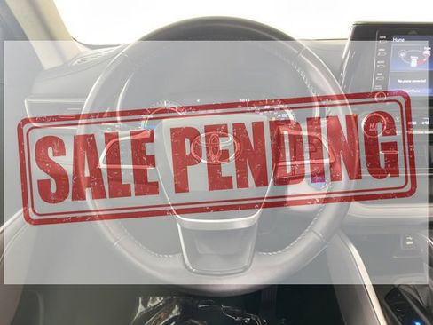 Certified 2022 Toyota Highlander XLE image 8