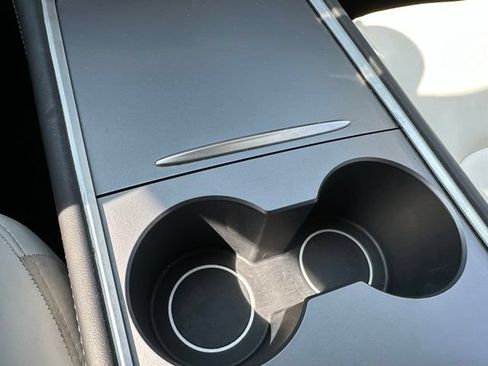 Used 2023 Tesla Model 3 Standard Range RWD image 19
