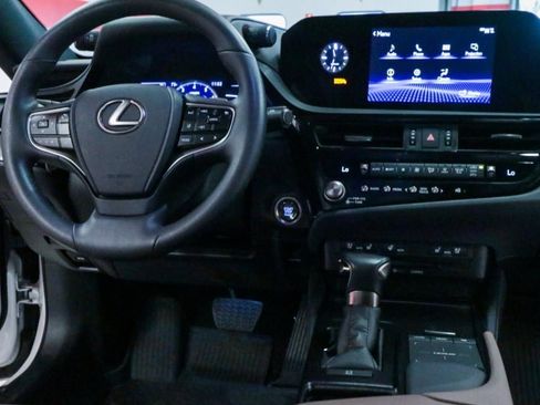 Used 2022 Lexus ES 350 w/ Premium Package FWD image 28