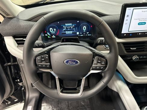 New 2026 Ford Explorer Platinum w/ LUX Leather Package AWD/4WD image 16