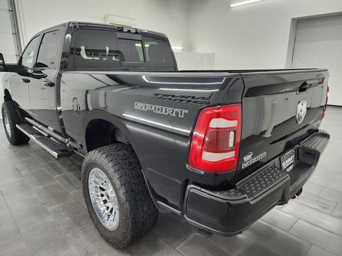 Used 2024 RAM 2500 Laramie w/ Sport Appearance Package AWD/4WD image 6