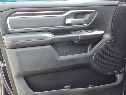 Used 2022 RAM 1500 Big Horn AWD/4WD image 12