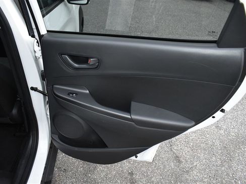 Used 2023 Hyundai Kona SEL AWD/4WD image 24