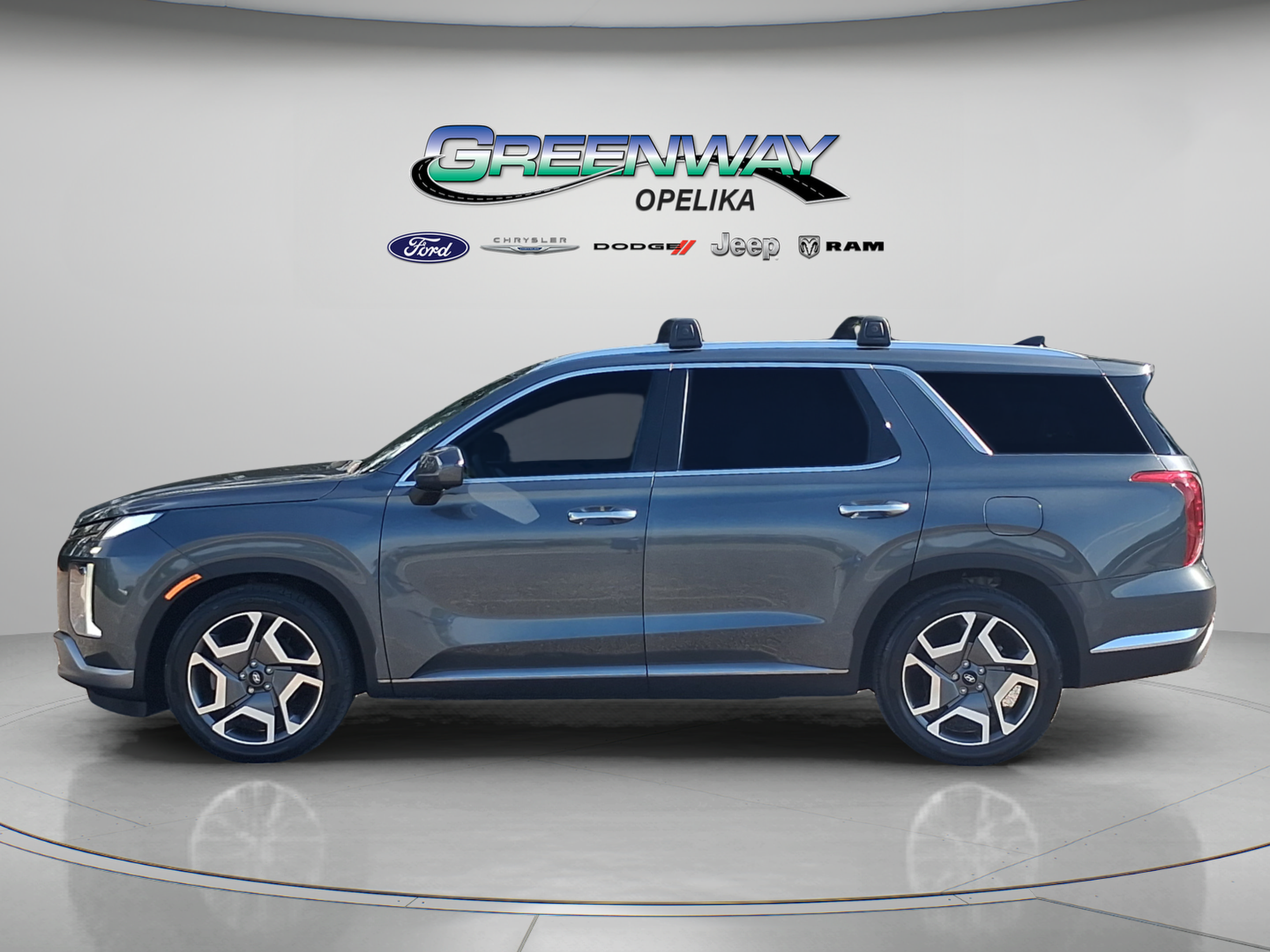 Used 2023 Hyundai Palisade Limited FWD image 5